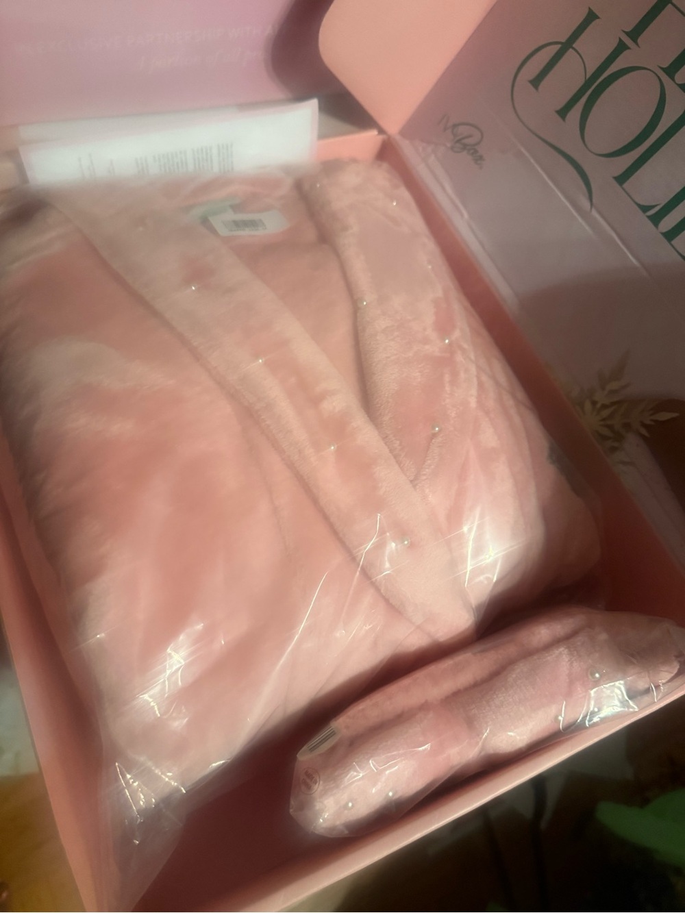 NWT Ivy Storehouse Women's Pink Plush Robe Coat and headband full box